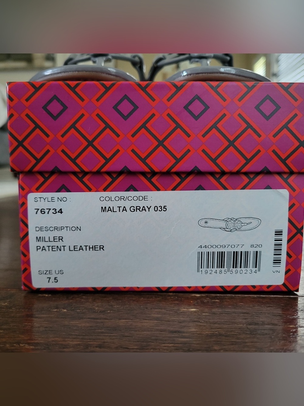 Tory Burch Miller Patent Leather Sandals Gray 7.5 NIB - Picture 11 of 12